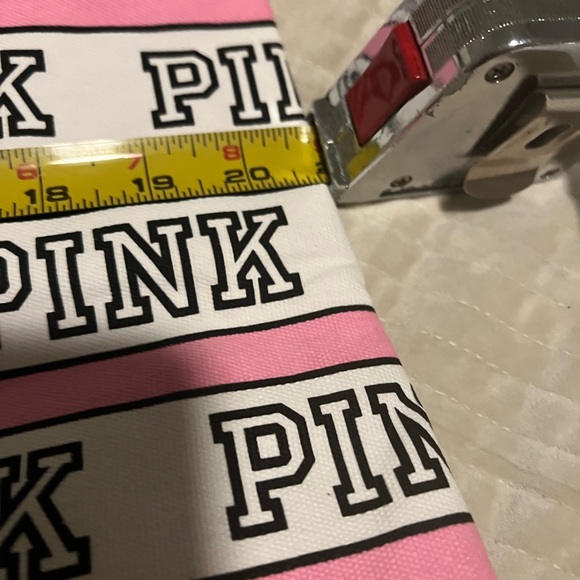 PINK Victoria's Secret Women's Pink and Black Tote Bag NWT - Picture 11 of 11